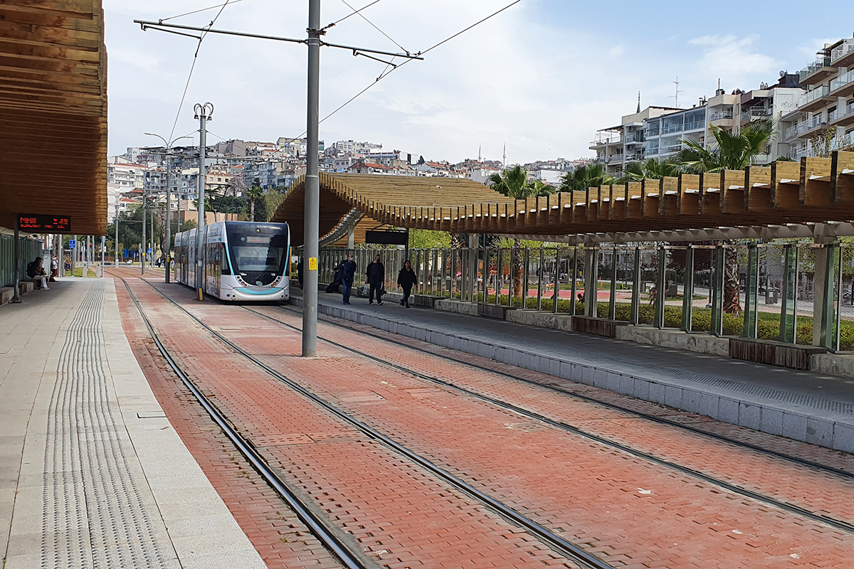 Izmir Raylisistem 1