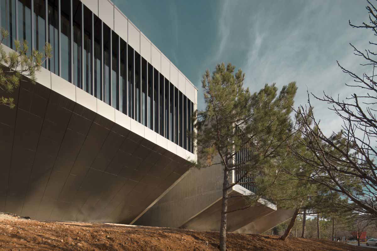 ODTÜ YÜKSEL PROJE AMFİSİ 1