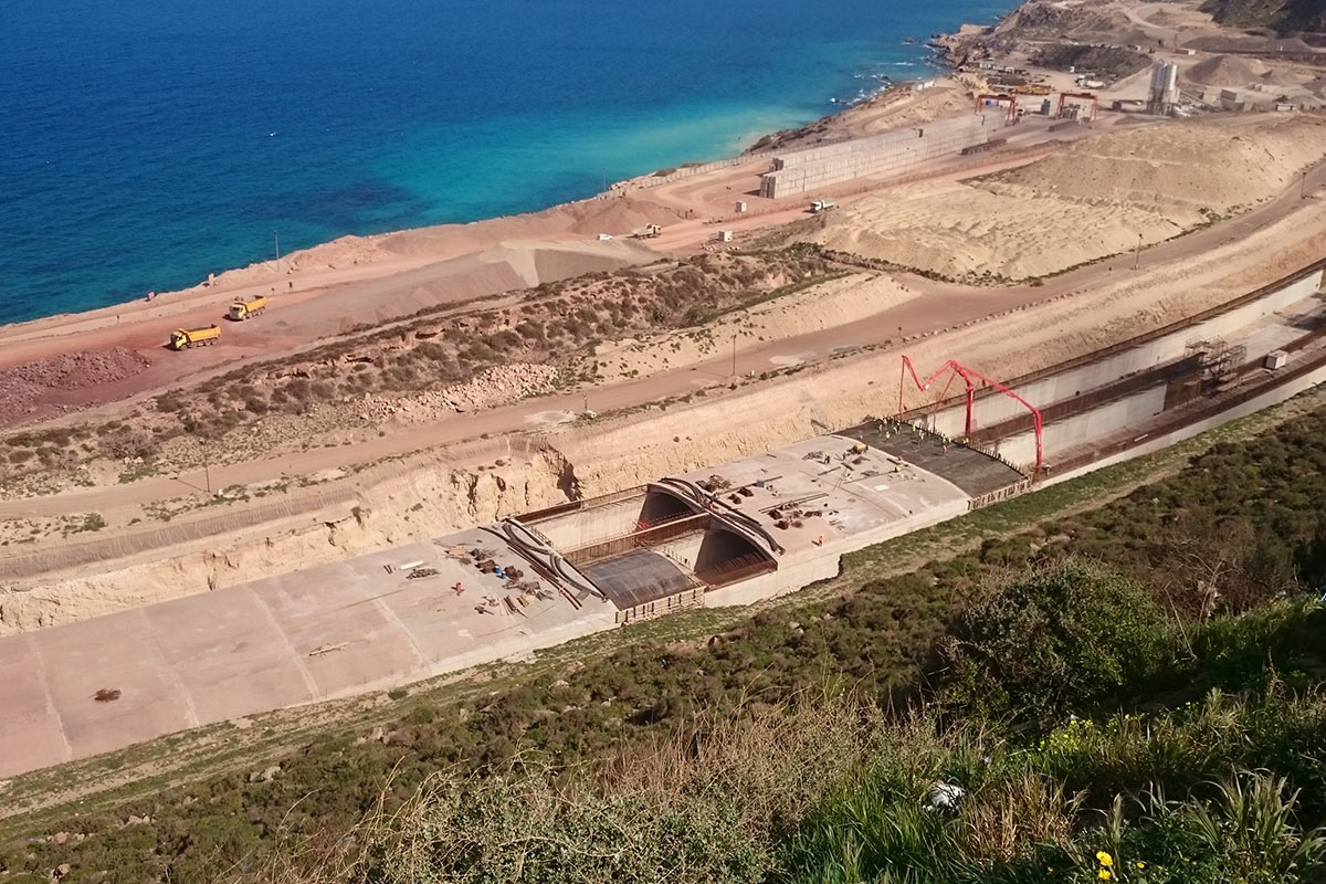 Yuksel Proje Oran Limani 3